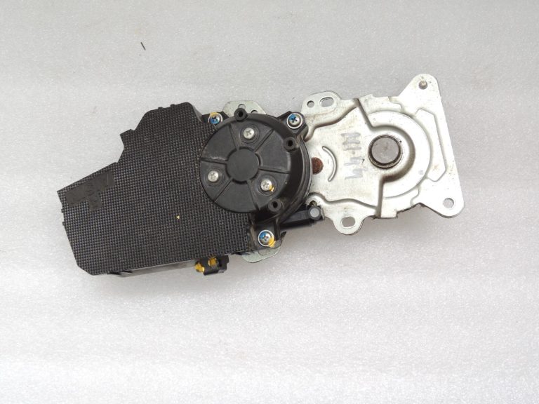 Mitsubishi Outlander III Elektriskais aizmugurējo durvju piedziņas bloks 5813A119
