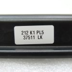 Oriģinālā Chrysler Grand Voyager V bīdāmo durvju centrālā sliede pa labi 4894902AB