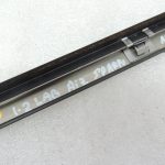 Oriģinālā Chrysler Grand Voyager V Aizmugurējā sānu paneļa apdare pa labi 5020976AB