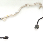 Mitsubishi Outlander III Priekšējā līmeņošanas sensora vadu instalācija 8303A048