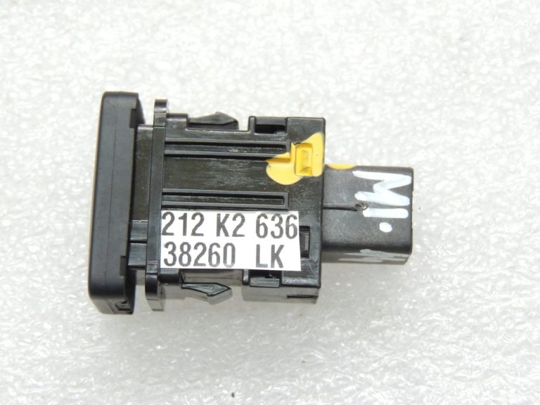 Mitsubishi Outlander III akumulatora uzlādes slēdzis 8602A078 Akumulatora uzlādes slēdzis