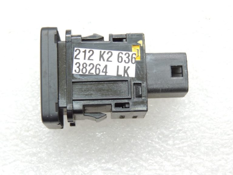 Mitsubishi Outlander III slēdzis FCM COLLISION MITIGATION Swtich 8610A088