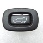 Mitsubishi Outlander III aizmugurējo automātisko durvju slēdzis MN170754