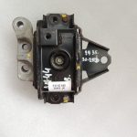 Mitsubishi Outlander III 2.0 PHEV motora stiprinājuma kronšteins labajā pusē 1091A219