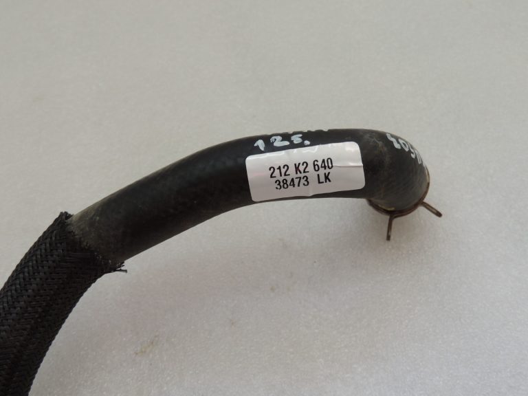 Mitsubishi Outlander III 2.0 PHEV Apsildes caurule 7805A503 7805A352