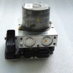 Toyota Yaris IV XP210 ABS bloka sūkņa vadības bloks 44050-K0180 0265957020
