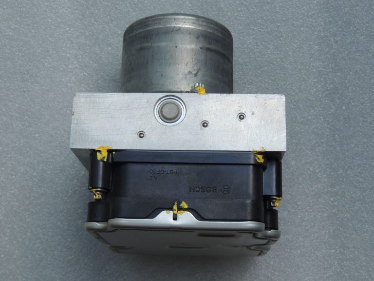 Toyota Yaris IV XP210 ABS bloka sūkņa vadības bloks 44050-K0180 0265957020