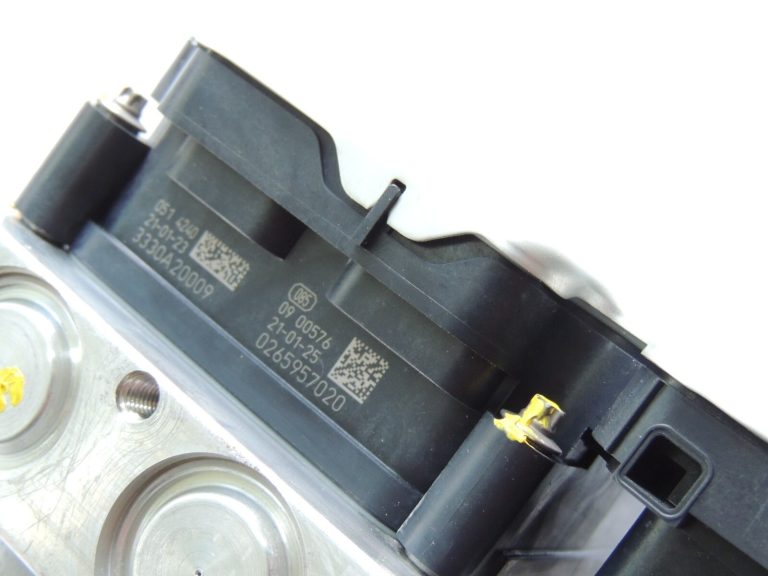 Toyota Yaris IV XP210 ABS bloka sūkņa vadības bloks 44050-K0180 0265957020