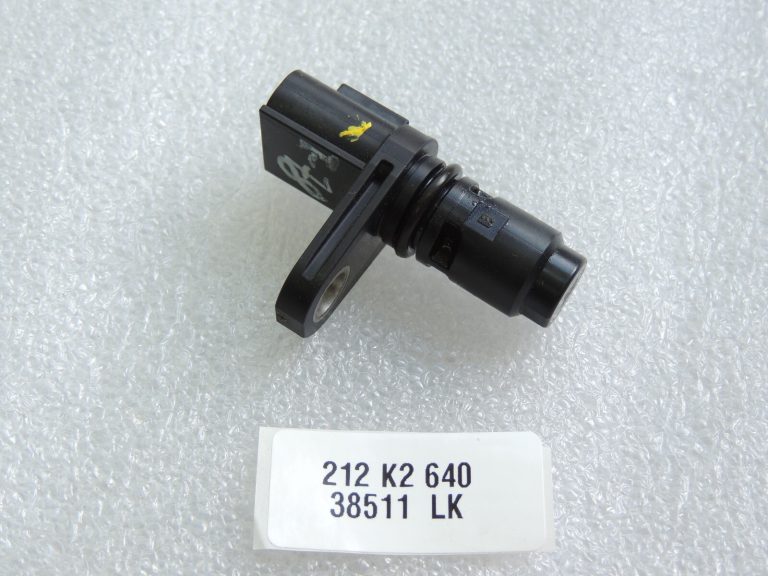 Toyota Yaris IV XP210 1.5 HEV 68kW Sadales vārpstas sensors 90919-05096