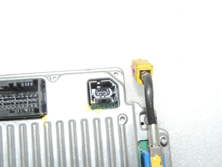 Ford Ranger P375 Navigācijas vadības bloks 2593814 NU5T-14G371-GAA JB3T-14G370-MGF