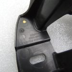 Suzuki Vitara LY IV aklās zonas sensora kronšteins aizmugurējais kreisais 3F501-86R10