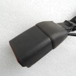Suzuki Vitara LY IV Aizmugurējā centrālā drošības jostas sprādze 8495054P115PK