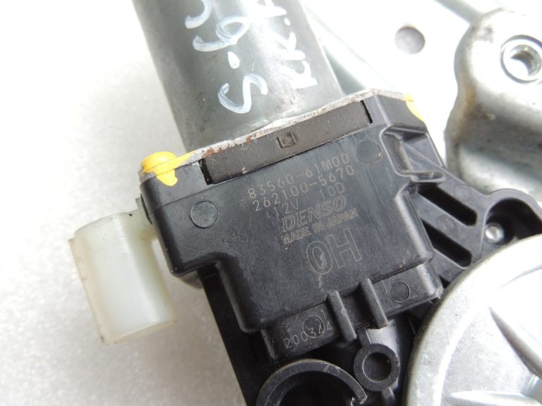 Suzuki Vitara LY IV Aizmugurējais kreisais loga regulators ar motoru 83502-54P10 83560-61M00