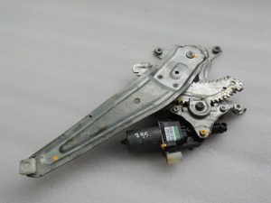 Suzuki Vitara LY IV Aizmugurējā labā loga regulators ar motoru 83501-54P10 83510-54P10