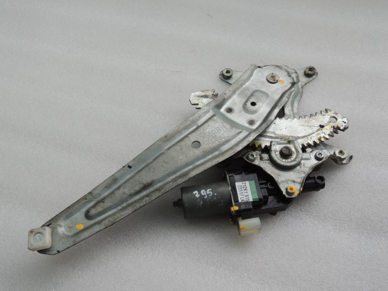 Suzuki Vitara LY IV Aizmugurējā labā loga regulators ar motoru 83501-54P10 83510-54P10
