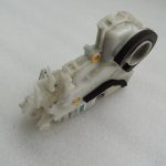 Suzuki Vitara LY IV LHD Priekšējā labās puses durvju slēdzene 82201-54P31 8220154P31