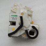 Suzuki Vitara LY IV LHD Priekšējā labās puses durvju slēdzene 82201-54P31 8220154P31
