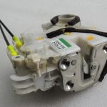 Suzuki Vitara LY IV LHD Aizmugures labās puses durvju slēdzene 82301-54P02 8230154P02