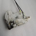 Suzuki Vitara LY IV LHD Aizmugures labās puses durvju slēdzene 82301-54P02 8230154P02
