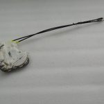 Suzuki Vitara LY IV LHD Aizmugures kreiso durvju slēdzene 82302-54P02 8230254P02