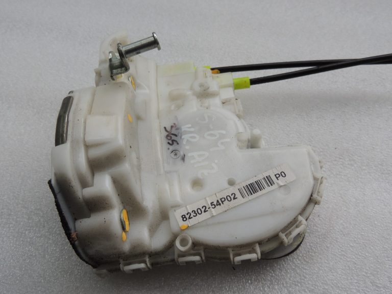 Suzuki Vitara LY IV LHD Aizmugures kreiso durvju slēdzene 82302-54P02 8230254P02