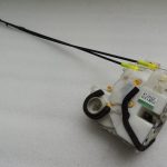 Suzuki Vitara LY IV LHD Aizmugures kreiso durvju slēdzene 82302-54P02 8230254P02