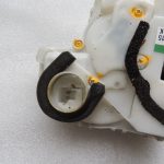 Suzuki Vitara LY IV LHD Aizmugures kreiso durvju slēdzene 82302-54P02 8230254P02