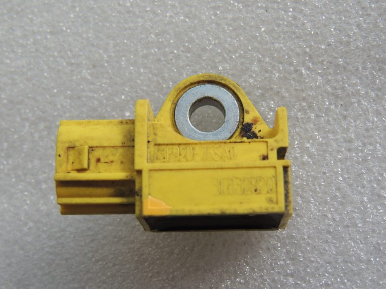 Suzuki Vitara LY IV Gaisa spilvena sensors Trieciena sensors Trieciena sensors Crash sensors 3F920-76SA0