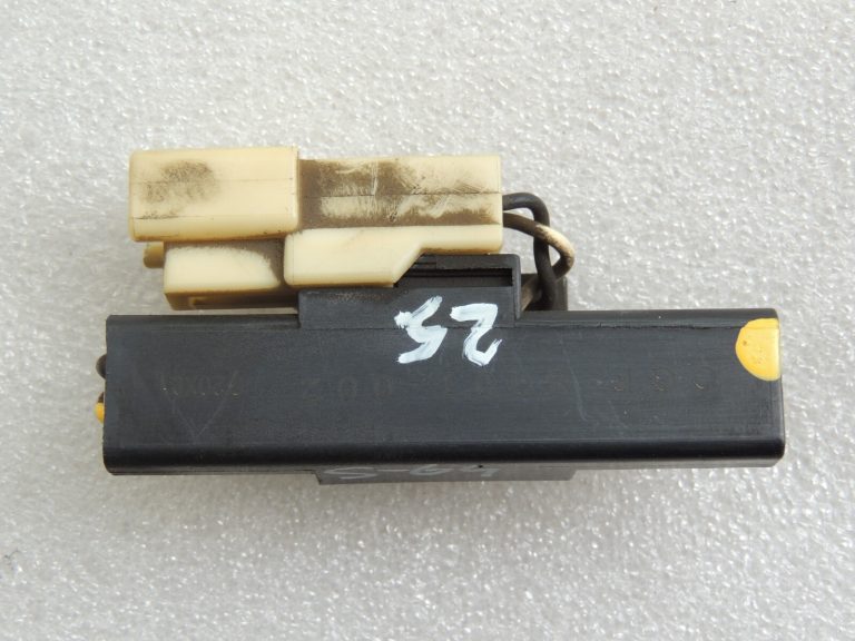 Suzuki Vitara LY IV inenn sensora antena bezatslēgas vadības bloks 37175-54P00
