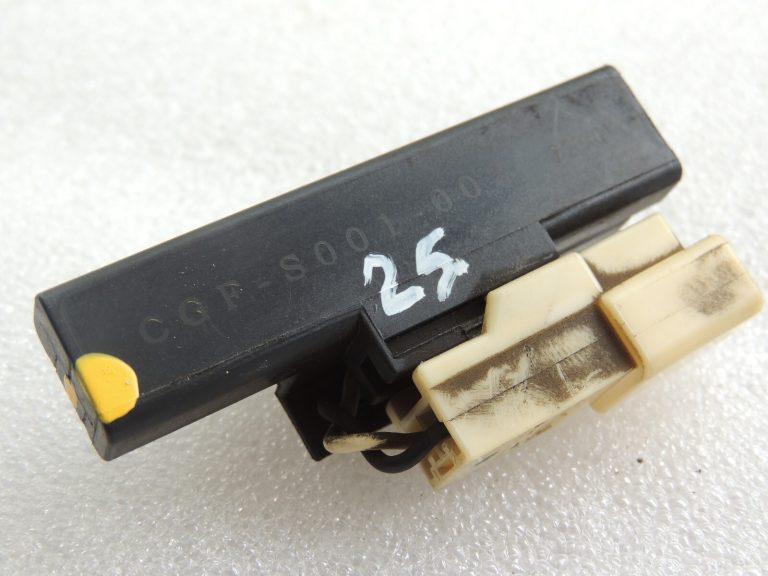 Suzuki Vitara LY IV inenn sensora antena bezatslēgas vadības bloks 37175-54P00