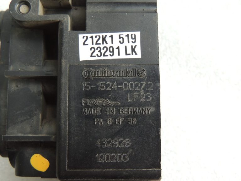 Jeep Grand Cherokee IV WK2 pneimatiskās balstiekārtas sūkņa vadības vārsta bloks 68087233AA