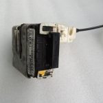 Jeep Grand Cherokee IV WK2 Durvju slēdzene priekšējā labā 04589924AF