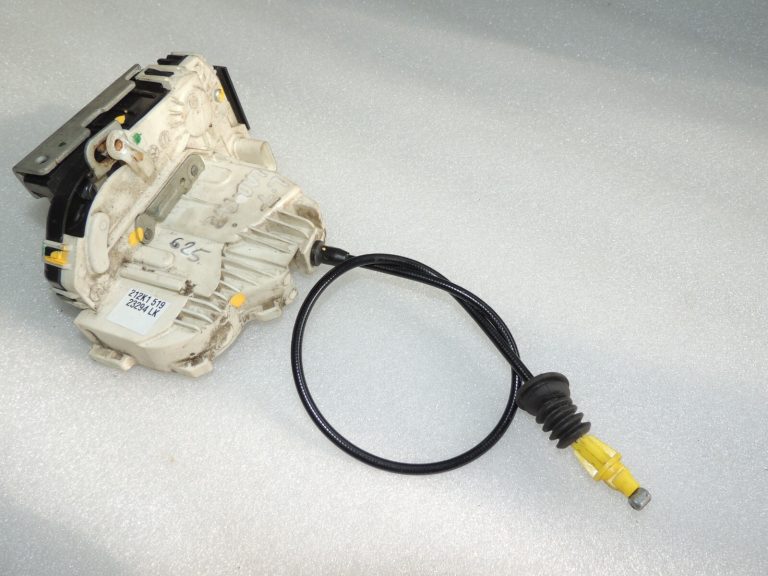 Jeep Grand Cherokee IV WK2 Aizmugures labās puses durvju slēdzene P04589922AF