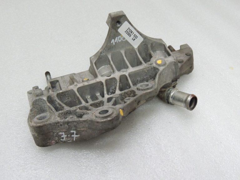 Jeep Grand Cherokee WK2 3.0D EXF EGR radiatora kronšteins 68150055AA 90513247G