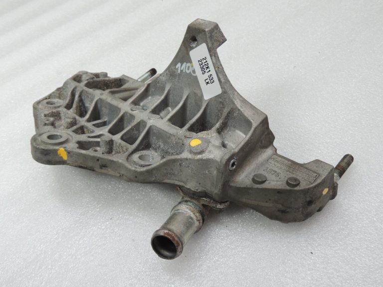 Jeep Grand Cherokee WK2 3.0D EXF EGR radiatora kronšteins 68150055AA 90513247G