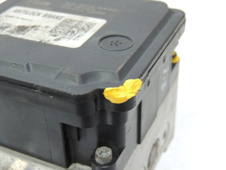 Lancia Thema II LX ABS sūkņa hidrauliskais bloks ESP ACC vadības bloks P68157546AB