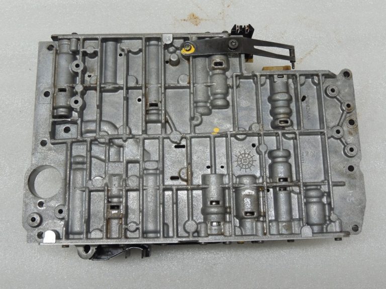 Lancia Thema II LX 3.0D automātiskās transmisijas vārstu vadības bloks 52108213AB