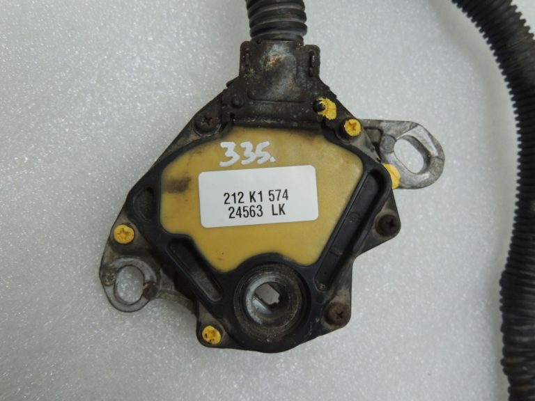 SAAB AISIN 50-42LE Automātiskās transmisijas slēdzis 4926937 5256060 4578563 FA47A01