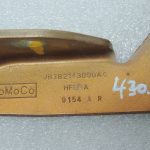 Ford Ranger P375 Saber aizmugurējo durvju eņģe aizmugurējā labā JB3B2143000AC 2270095