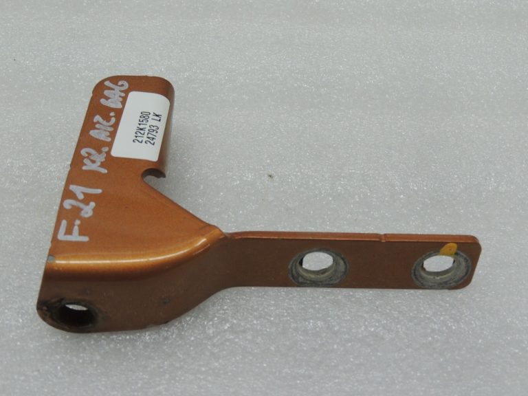 Ford Ranger P375 Saber aizmugurējo durvju eņģe aizmugurējā kreisā JB3B2143001AC 2276754