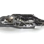 Lancia Thema II LX Aizmugurējā kreisā aizmugurējā kreisā ārdurvju roktura rāmis K04589860AI