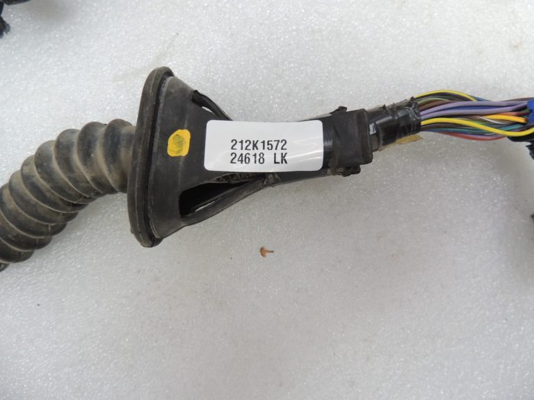 Ford Ranger P375 Priekšējo durvju instalācija priekšējā labā JB3T14630MC 2387561 JB3T14630JC