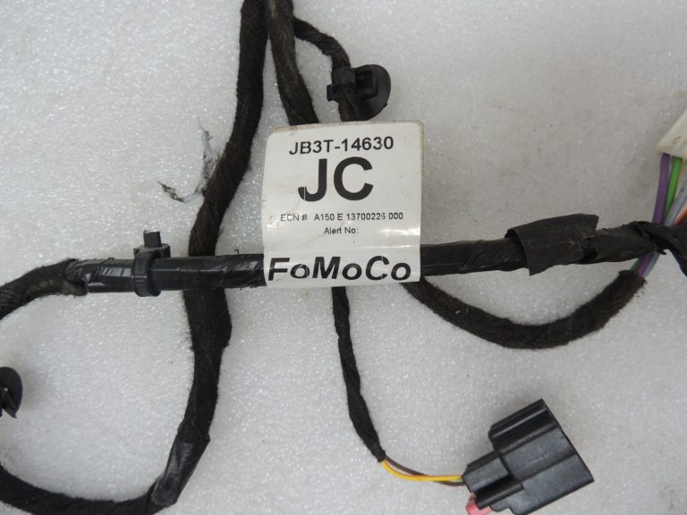 Ford Ranger P375 Priekšējo durvju instalācija priekšējā labā JB3T14630MC 2387561 JB3T14630JC