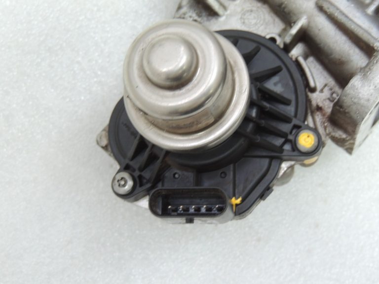 Ford Ranger P375 2.0TDCi EGR EGR izplūdes gāzu recirkulācijas vārsts GK2Q9U466AD 2331000
