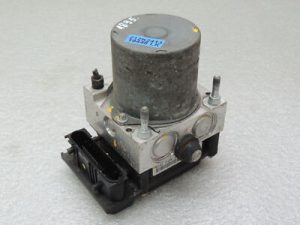 Kia Carnival III VQ ABS sūkņa hidrauliskā bloka vadības bloks 0265800445