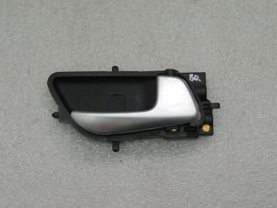 Hyundai i20 II GB Ручка двери салона передняя или задняя правая сатин хром 826208000