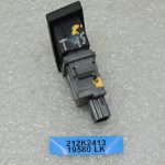 Toyota Verso R2 avārijas bākugunis 84332-0F030