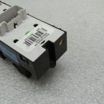 Hyundai I40 Logu regulatora slēdzis priekšējais kreisais 93570-3Z050