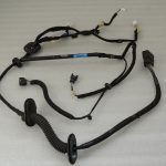 Renault Trafic III priekšējo labo durvju instalācija 93457963 241246578R