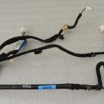 Renault Trafic III priekšējo labo durvju instalācija 93457963 241246578R